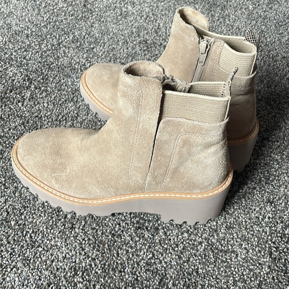 New Santorini made an Ethiopia suede leather slip on heel platform booties 6